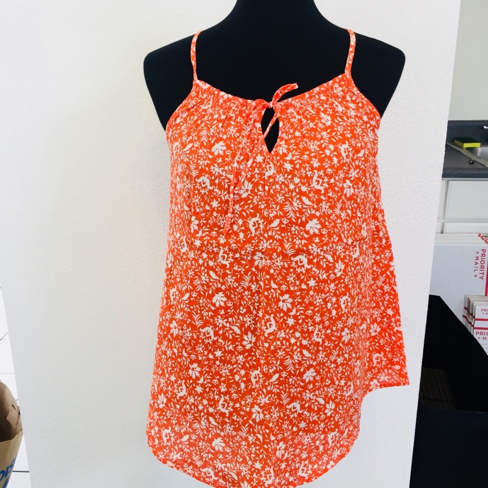 NWOT Floral chiffon top